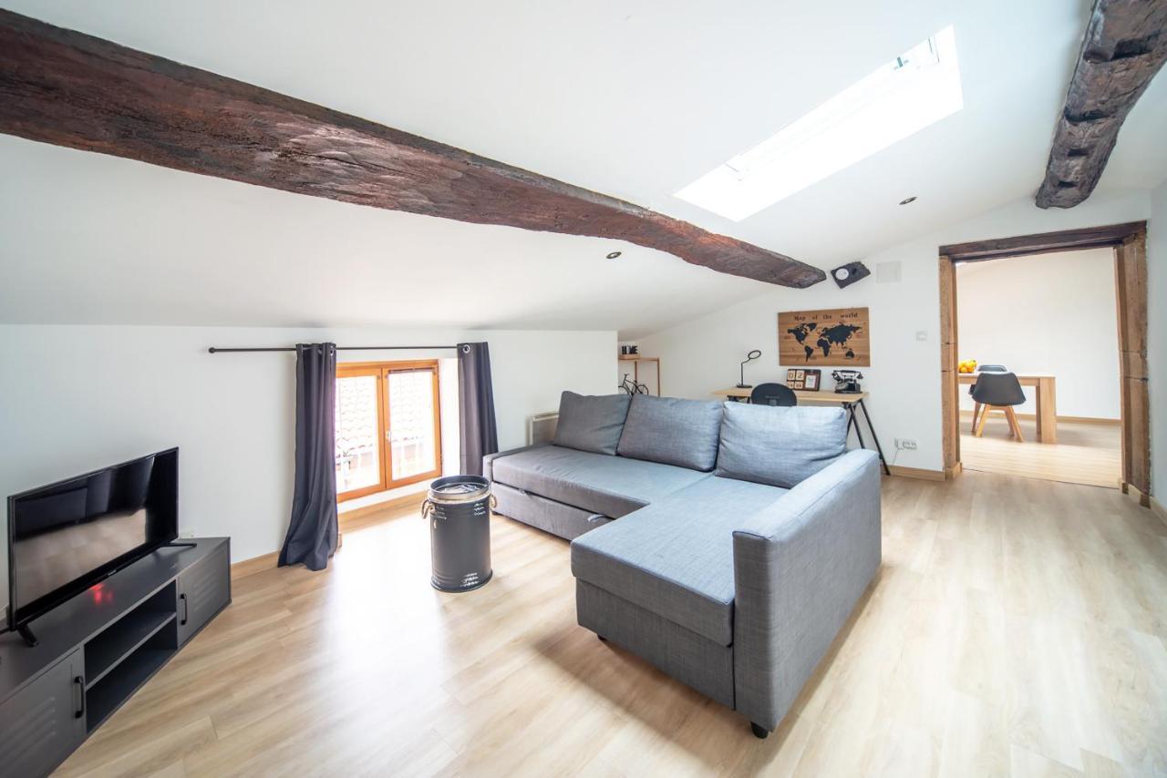 Appartement Cosy Et Moderne En Plein Coeur Du Centre Ville Macon Luaran gambar